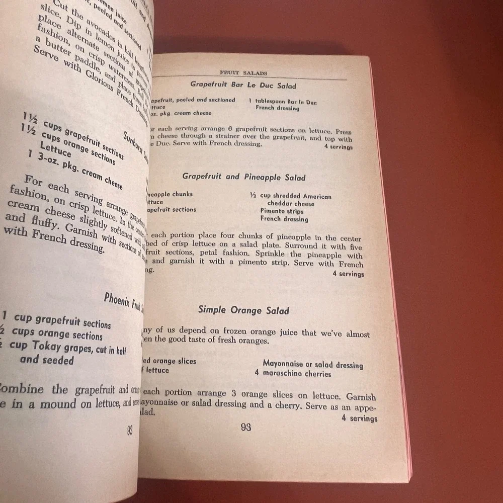 Marye Dahnke Salad Book Vintage 1961 1st Print Pocket Book Cookbook Kraft 7003